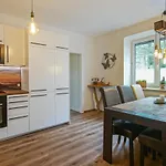 Auszeit Steiraland 6 Mit Ueberdachter Terasse Schoenen Garten Und Kostenlosen Parkplatz Apartment Leoben (Styria)