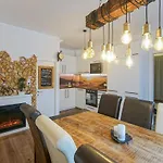 Auszeit Steiraland 6 Mit Ueberdachter Terasse Schoenen Garten Und Kostenlosen Parkplatz Apartment Leoben (Styria)