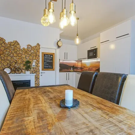 Auszeit Steiraland 6 Mit Ueberdachter Terasse Schoenen Garten Und Kostenlosen Parkplatz Appartamento *