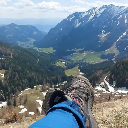 Auszeit Steiraland 6 Mit überdachter Terasse Schönen Garten Und Kostenlosen Parkplatz Leoben (Styria)