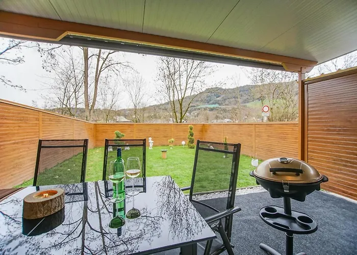 Auszeit Steiraland 6 Mit Ueberdachter Terasse Schoenen Garten Und Kostenlosen Parkplatz * 莱奥本