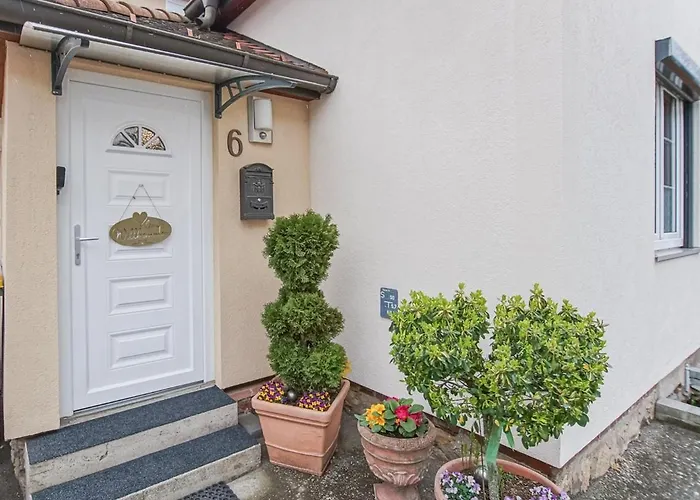 Auszeit Steiraland 6 Mit Ueberdachter Terasse Schoenen Garten Und Kostenlosen Parkplatz Apartmán Leoben (Styria)